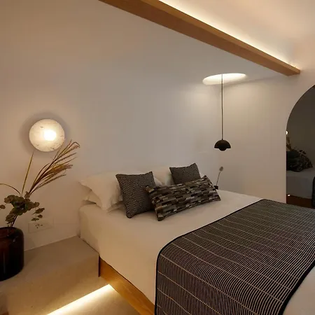 Oia Suites 3* Oia